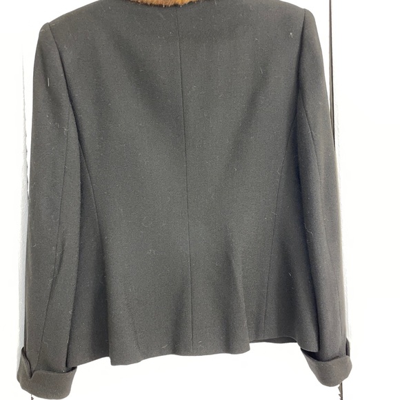 Lauren Ralph Lauren, blazer size 8 - Picture 2 of 5